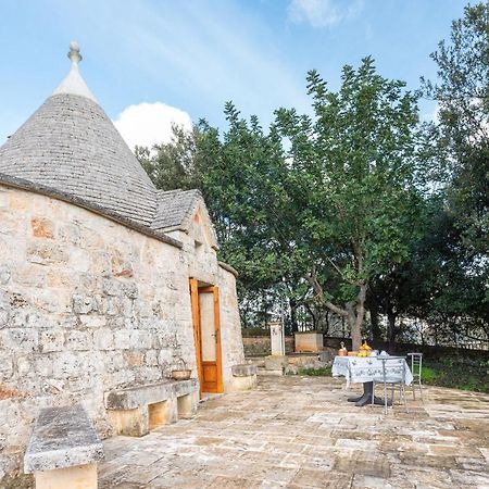 Trullo Nova - Ostuni Villa Bagian luar foto
