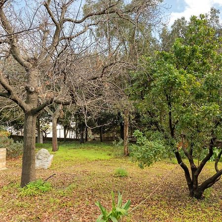 Trullo Nova - Ostuni Villa Bagian luar foto
